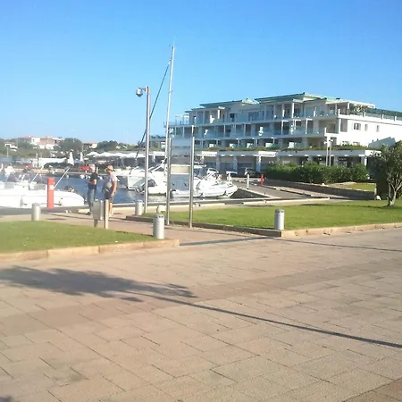 Apartment Conad 2 *